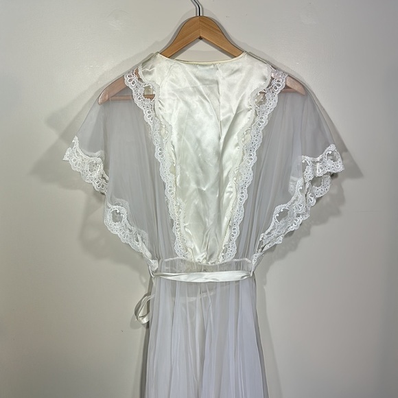 Angelic Bridal Lace Tule Satin Bow Robe Lingerie pearl buttons night gown Ivory - Picture 8 of 10